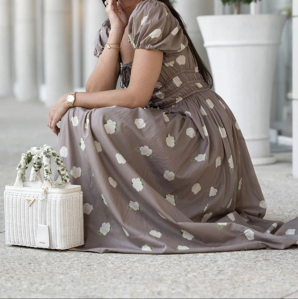 Long Dress With Puff Sleeves And A Drawstring Waist