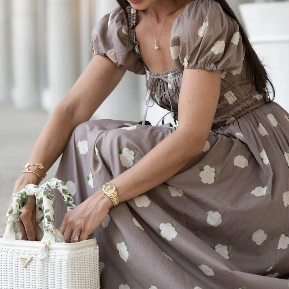 Long Dress With Puff Sleeves And A Drawstring Waist